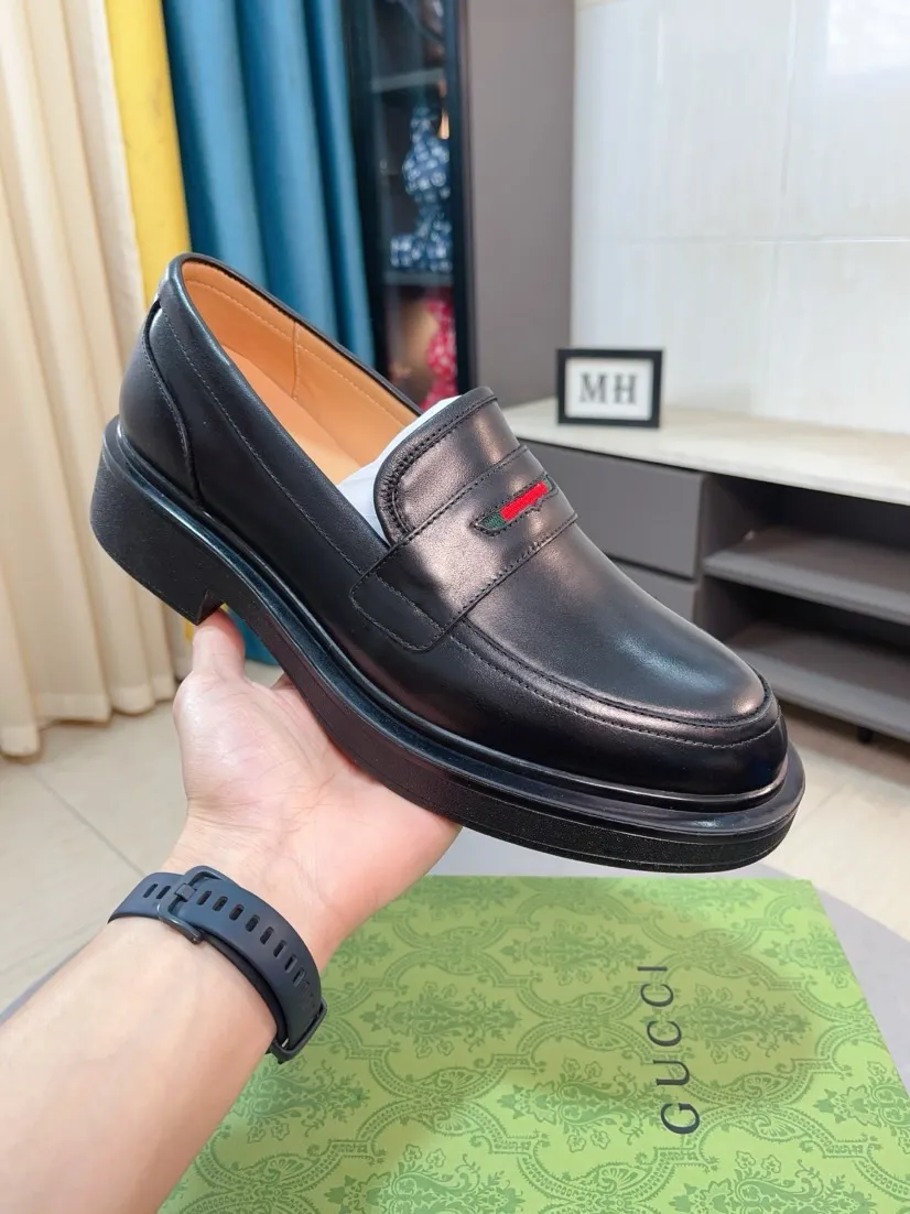 Men's shoes 💰500🌹🌹【GUCCI】The most popular classic Gucci leather shoes. Synchronized with the official website, the upper is made of Italian first-layer cowhide ➕cowhide lining, with unique brand and unique craftsmanship. Highlighting the hot style of the new year. Stop hesitating, stop wandering, get it now. Number: 38--44